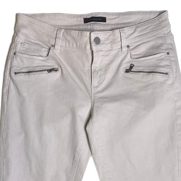 Ann Taylor Women's "The Super Skinny Modern Fit" Cream Jeans Size 2 - Picture 2 of 4